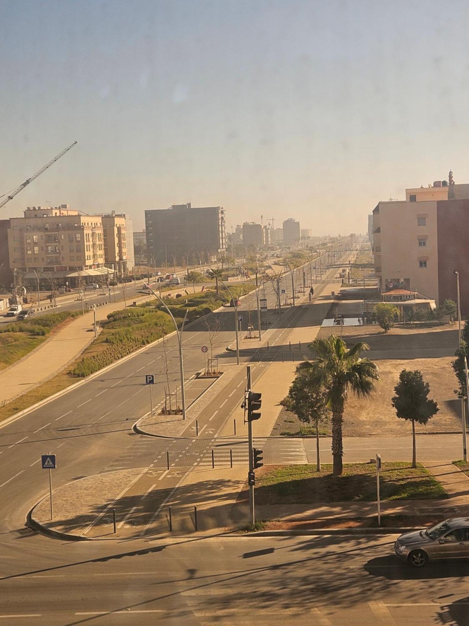 Appart Moderne Nador Al Jadid Pres De La Corniche Buitenkant foto