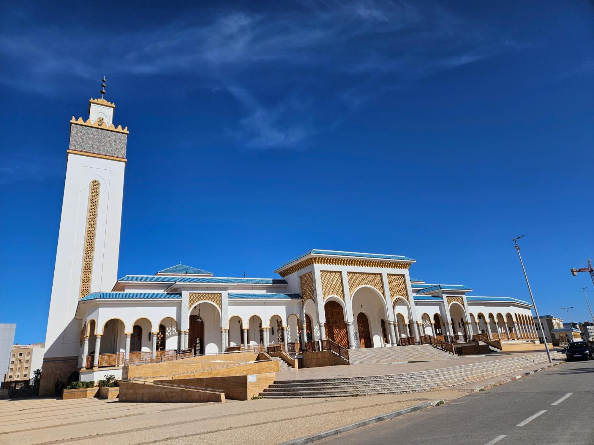 Appart Moderne Nador Al Jadid Pres De La Corniche Buitenkant foto